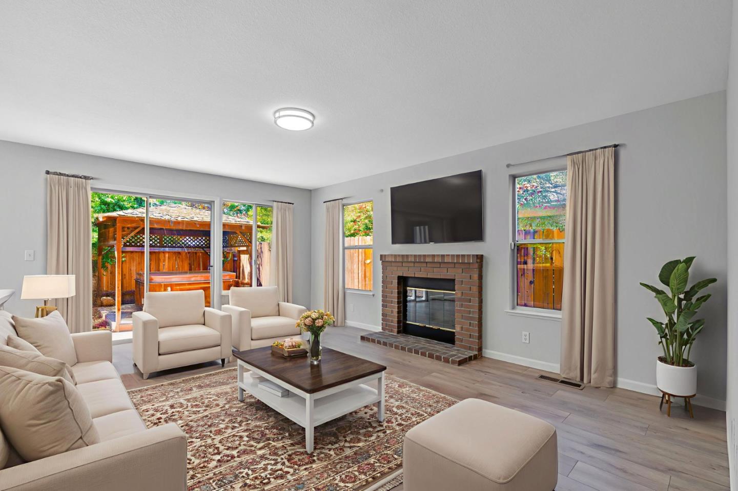 Detail Gallery Image 12 of 48 For 4204 Amargosa Dr, Antioch,  CA 94531 - 5 Beds | 3 Baths