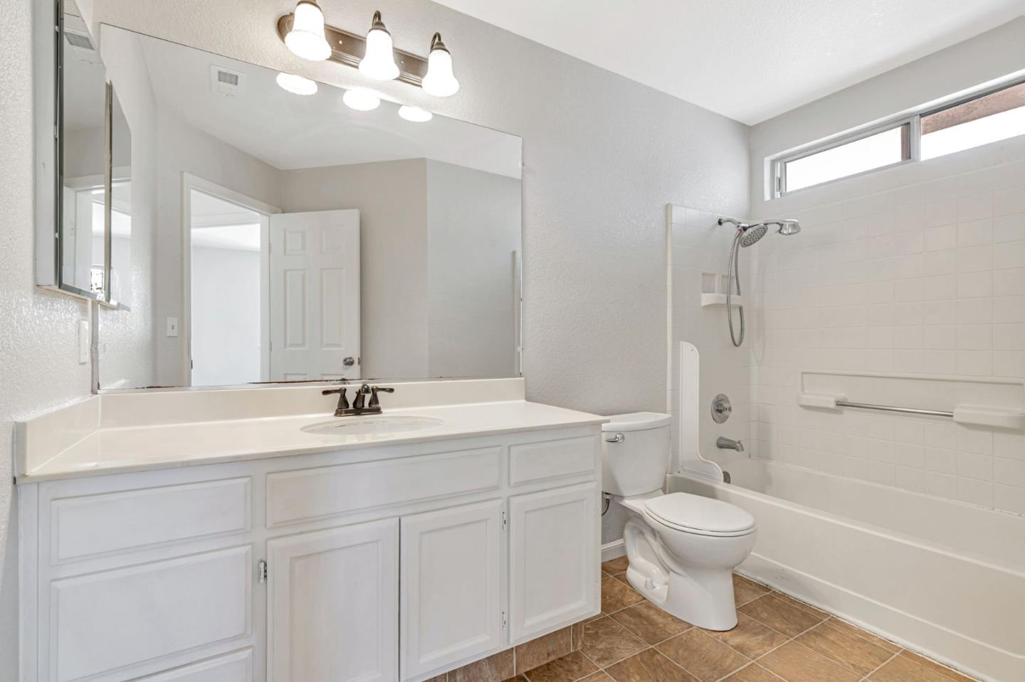 Detail Gallery Image 39 of 48 For 4204 Amargosa Dr, Antioch,  CA 94531 - 5 Beds | 3 Baths