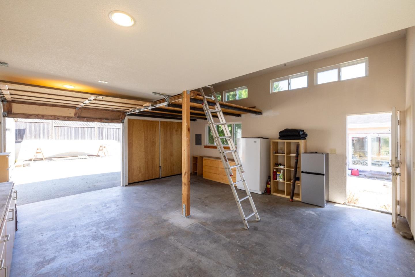 Detail Gallery Image 30 of 31 For 1325 Circle Ave, Seaside,  CA 93955 - 3 Beds | 2 Baths