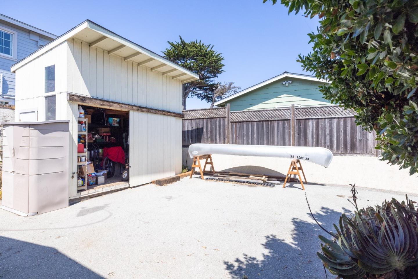 Detail Gallery Image 31 of 31 For 1325 Circle Ave, Seaside,  CA 93955 - 3 Beds | 2 Baths