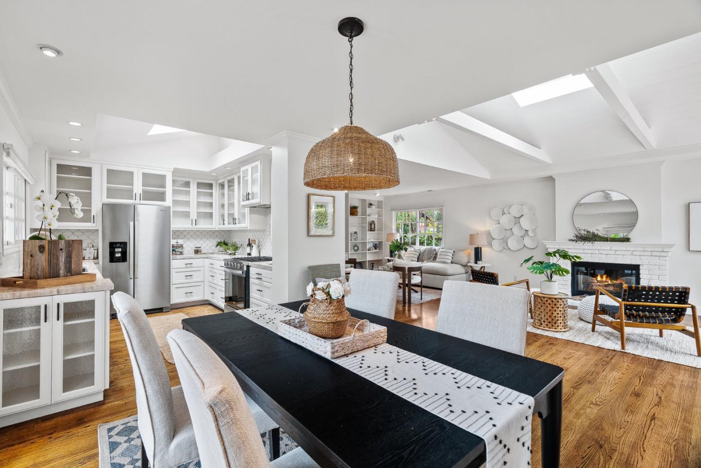 Detail Gallery Image 17 of 52 For 0 Casanova & 13th Sw Corner, Carmel,  CA 93923 - 3 Beds | 3 Baths