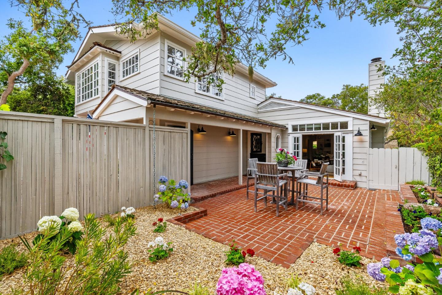 Detail Gallery Image 4 of 52 For 0 Casanova & 13th Sw Corner, Carmel,  CA 93923 - 3 Beds | 3 Baths