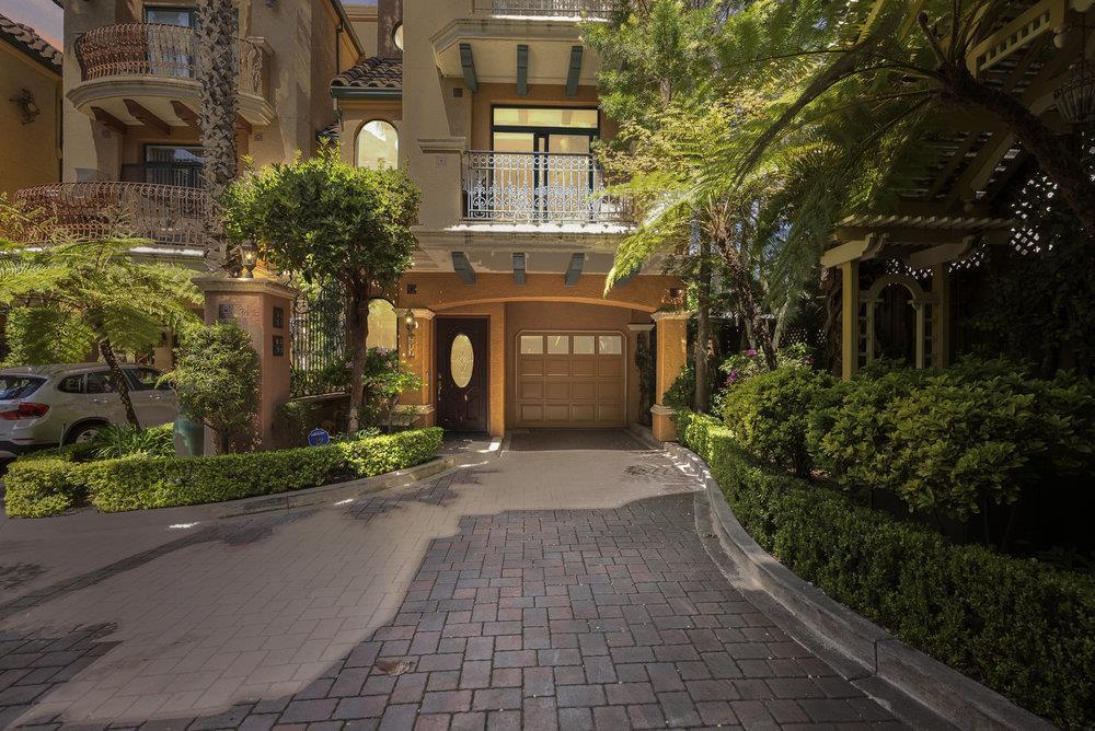 Detail Gallery Image 6 of 41 For 233 Villa Mar Vis, Santa Cruz,  CA 95060 - 3 Beds | 3 Baths