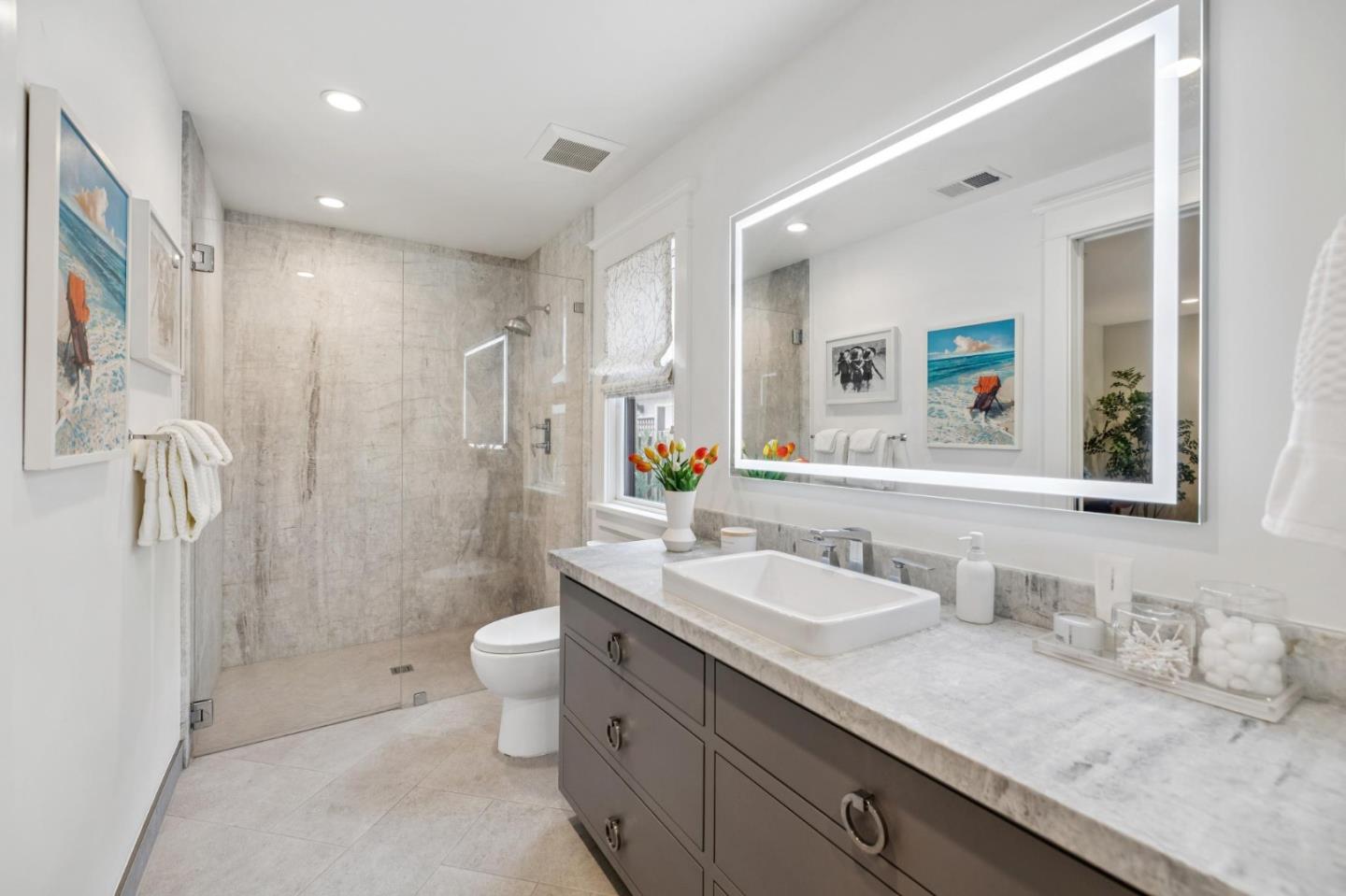 Detail Gallery Image 10 of 23 For 843 First Ave, Half Moon Bay,  CA 94019 - 3 Beds | 2 Baths