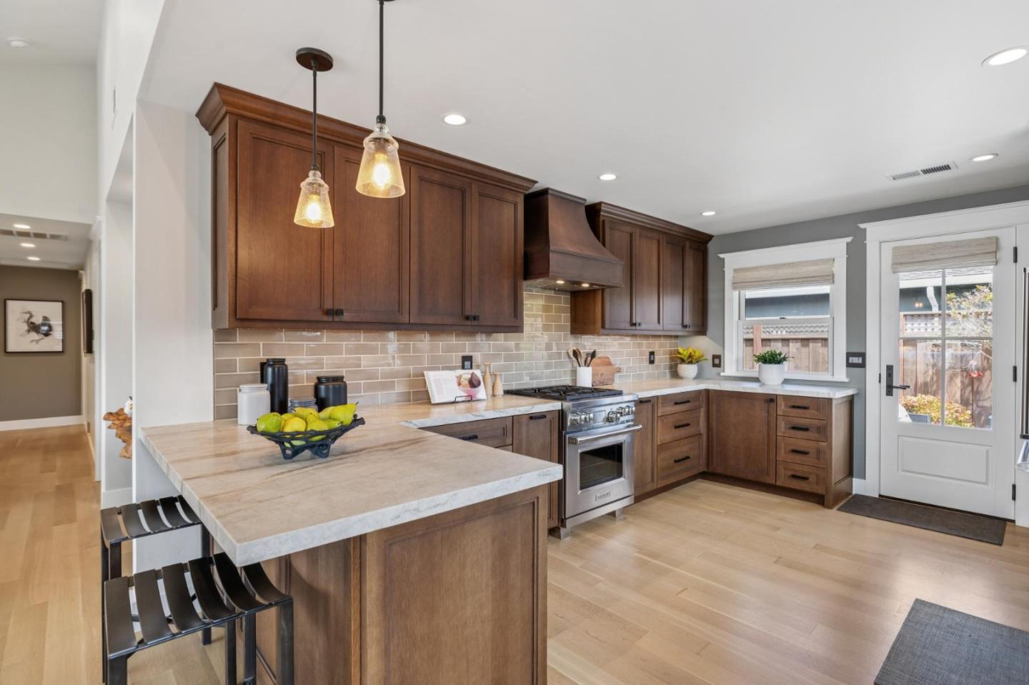 Detail Gallery Image 6 of 23 For 843 First Ave, Half Moon Bay,  CA 94019 - 3 Beds | 2 Baths