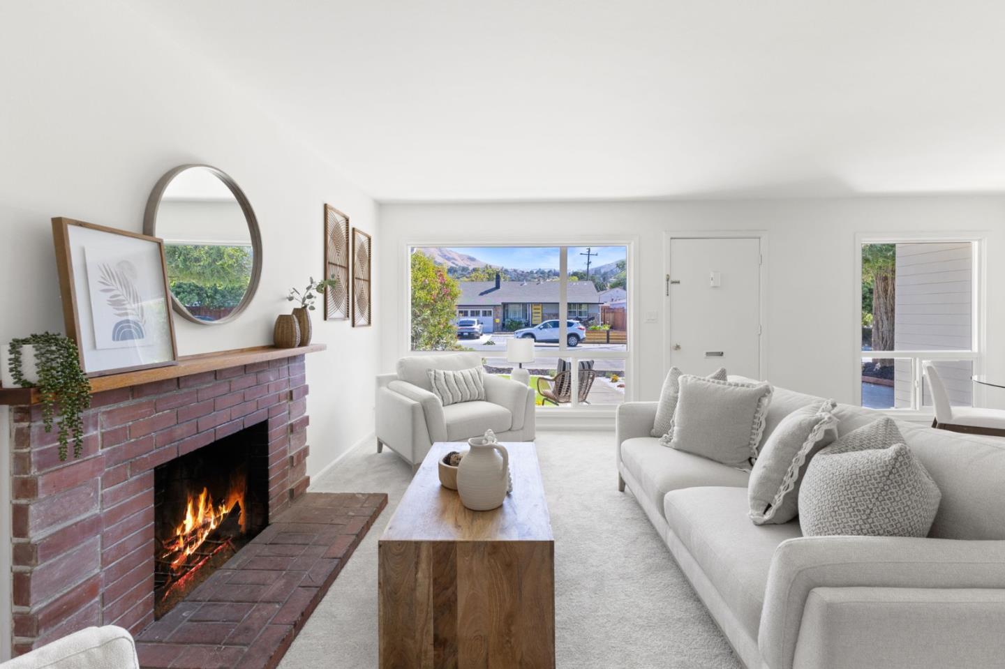 Detail Gallery Image 8 of 27 For 691 Linda Flora St, San Jose,  CA 95127 - 3 Beds | 1 Baths