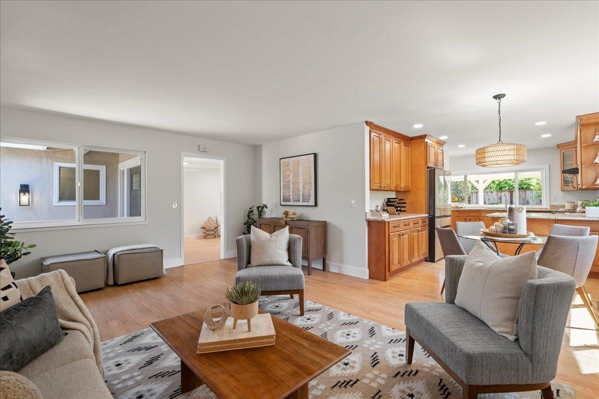Detail Gallery Image 12 of 26 For 1034 Mount Carmel Dr, San Jose,  CA 95120 - 4 Beds | 2 Baths