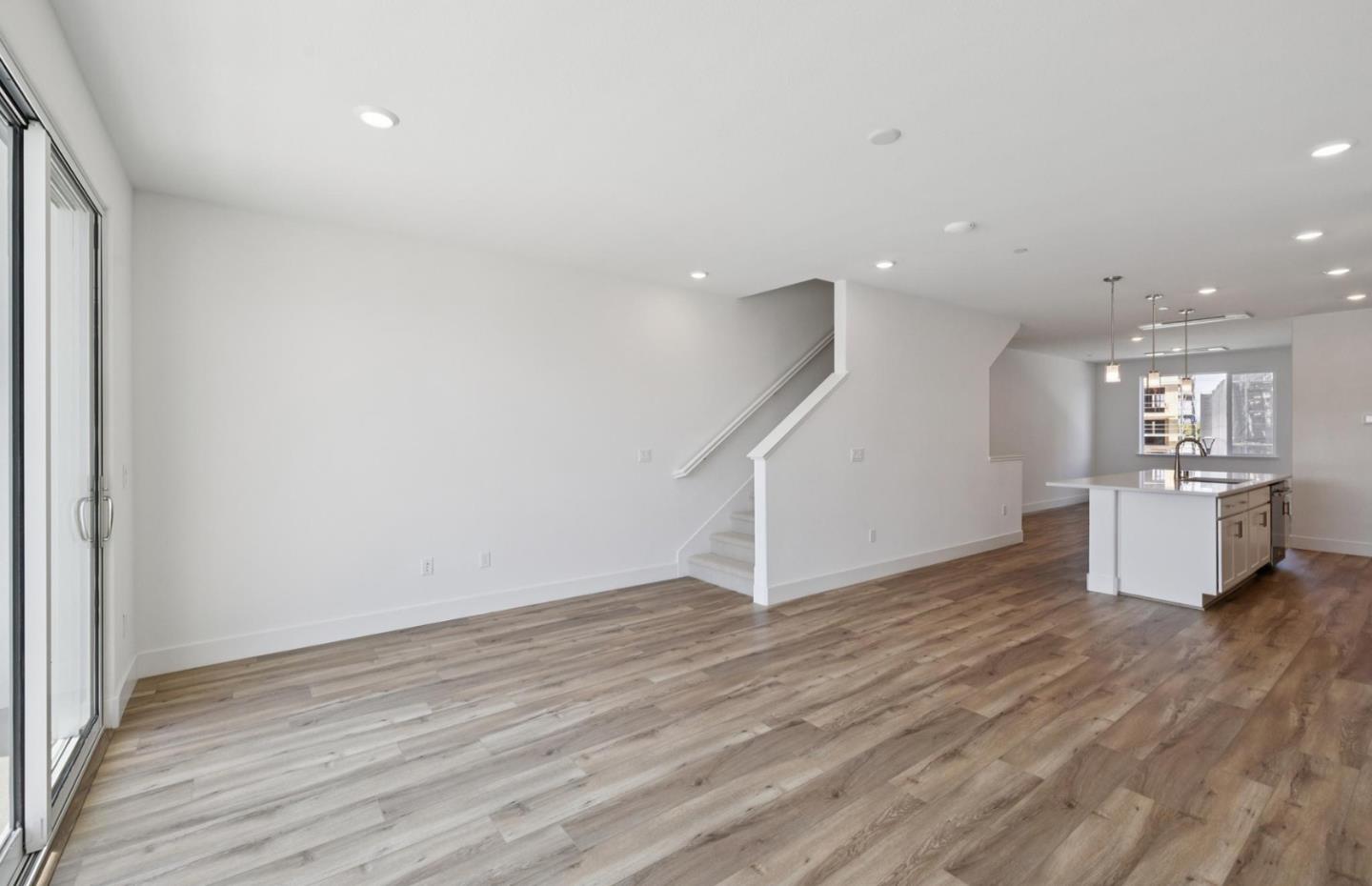 Detail Gallery Image 34 of 47 For 1375 California Cir, Milpitas,  CA 95035 - 3 Beds | 3/1 Baths