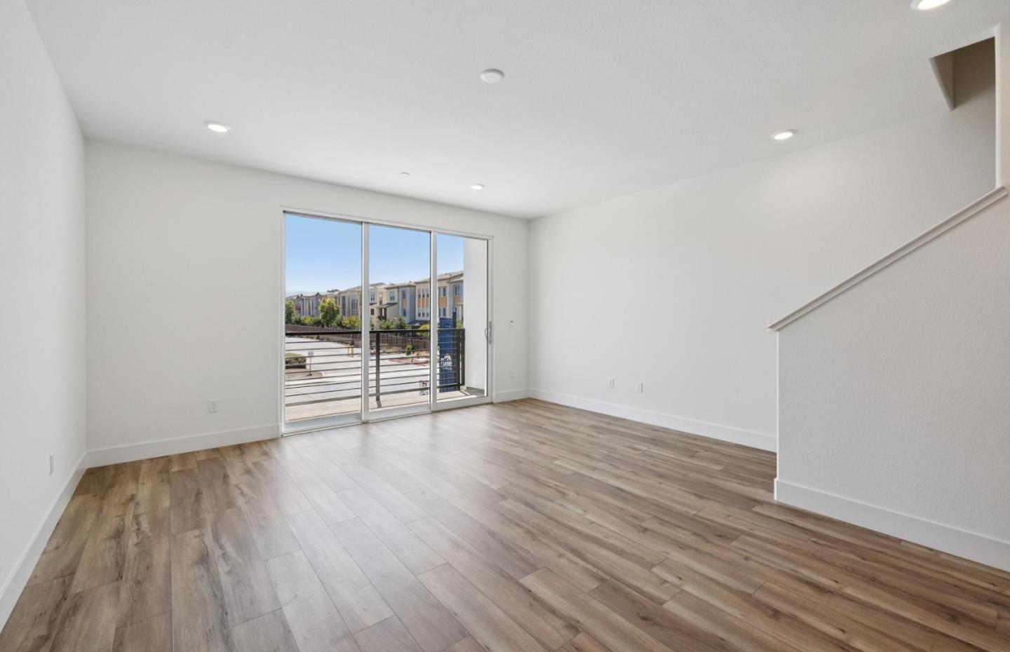 Detail Gallery Image 35 of 47 For 1375 California Cir, Milpitas,  CA 95035 - 3 Beds | 3/1 Baths