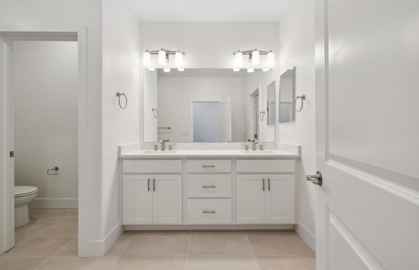 Detail Gallery Image 45 of 47 For 1375 California Cir, Milpitas,  CA 95035 - 3 Beds | 3/1 Baths