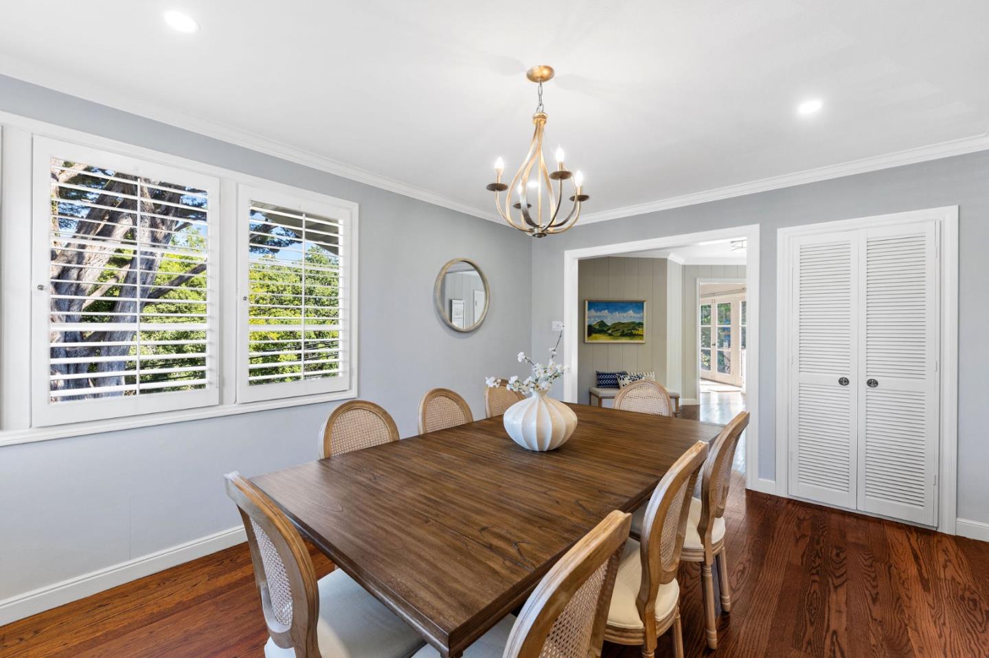 Detail Gallery Image 14 of 102 For 401 Hillsborough Blvd, Hillsborough,  CA 94010 - 4 Beds | 3 Baths