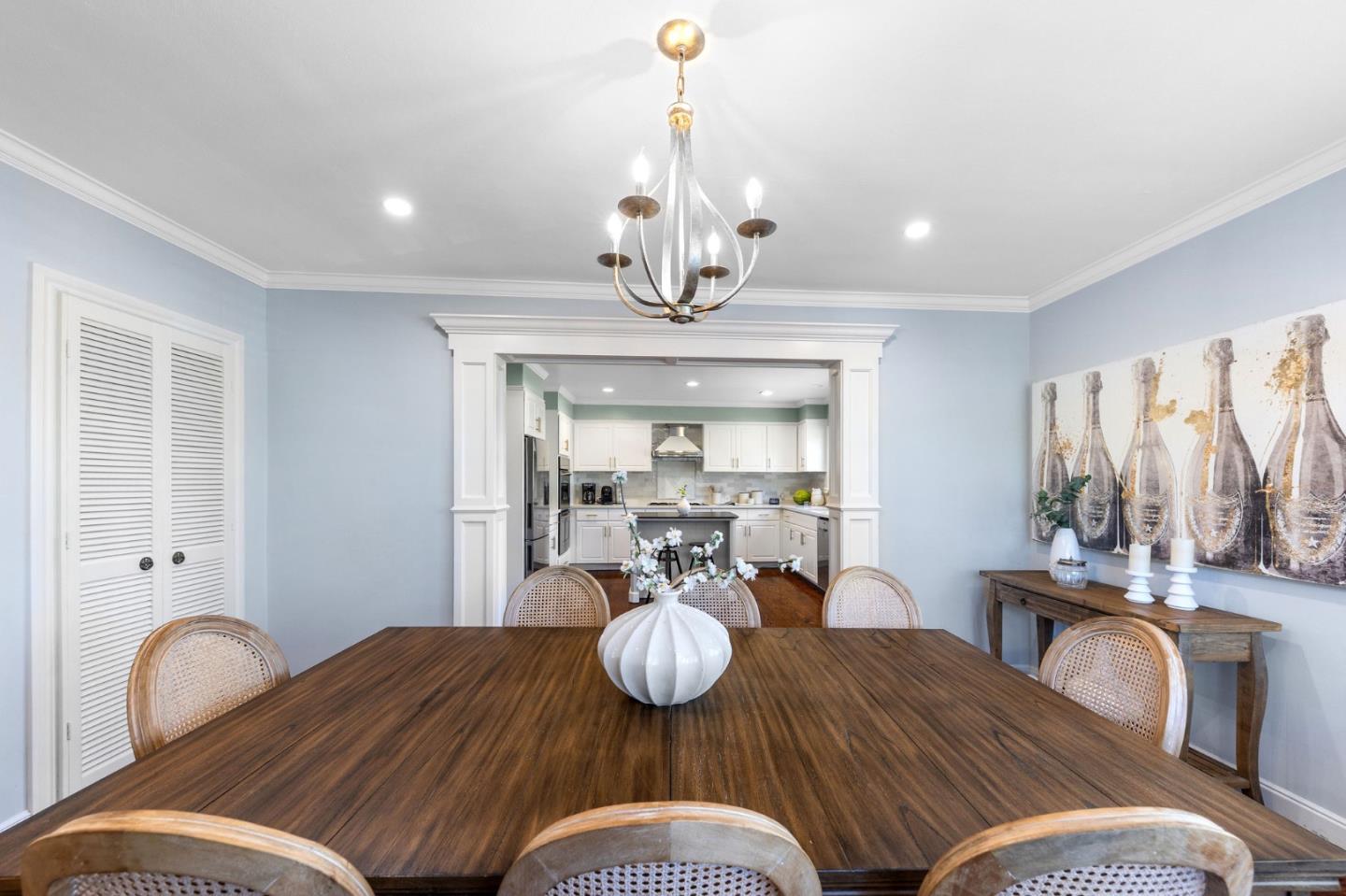 Detail Gallery Image 15 of 102 For 401 Hillsborough Blvd, Hillsborough,  CA 94010 - 4 Beds | 3 Baths