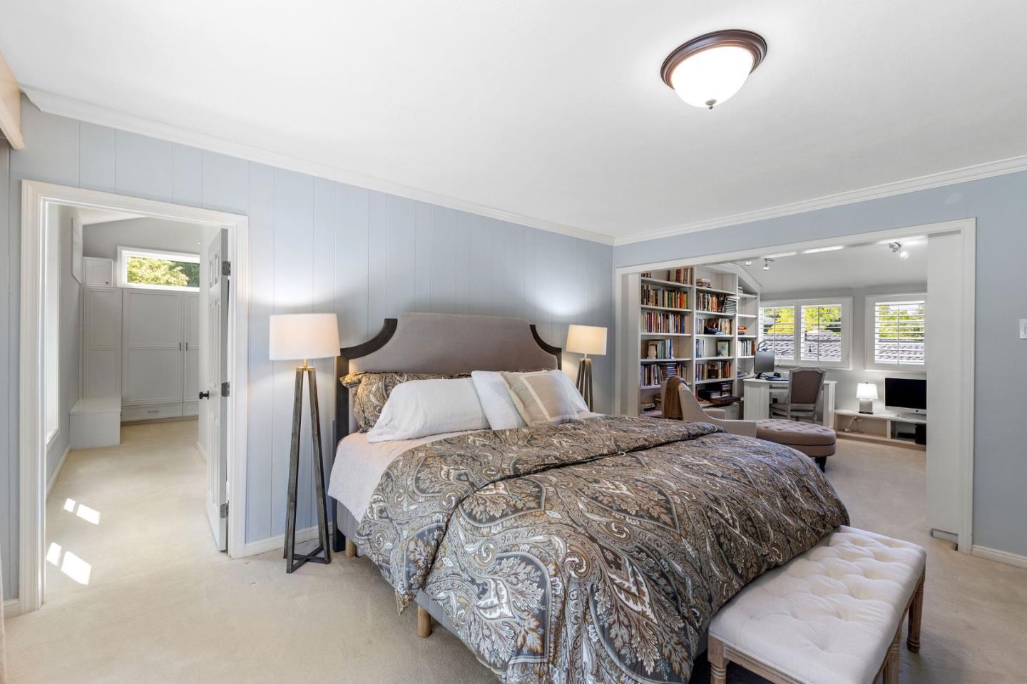 Detail Gallery Image 31 of 102 For 401 Hillsborough Blvd, Hillsborough,  CA 94010 - 4 Beds | 3 Baths