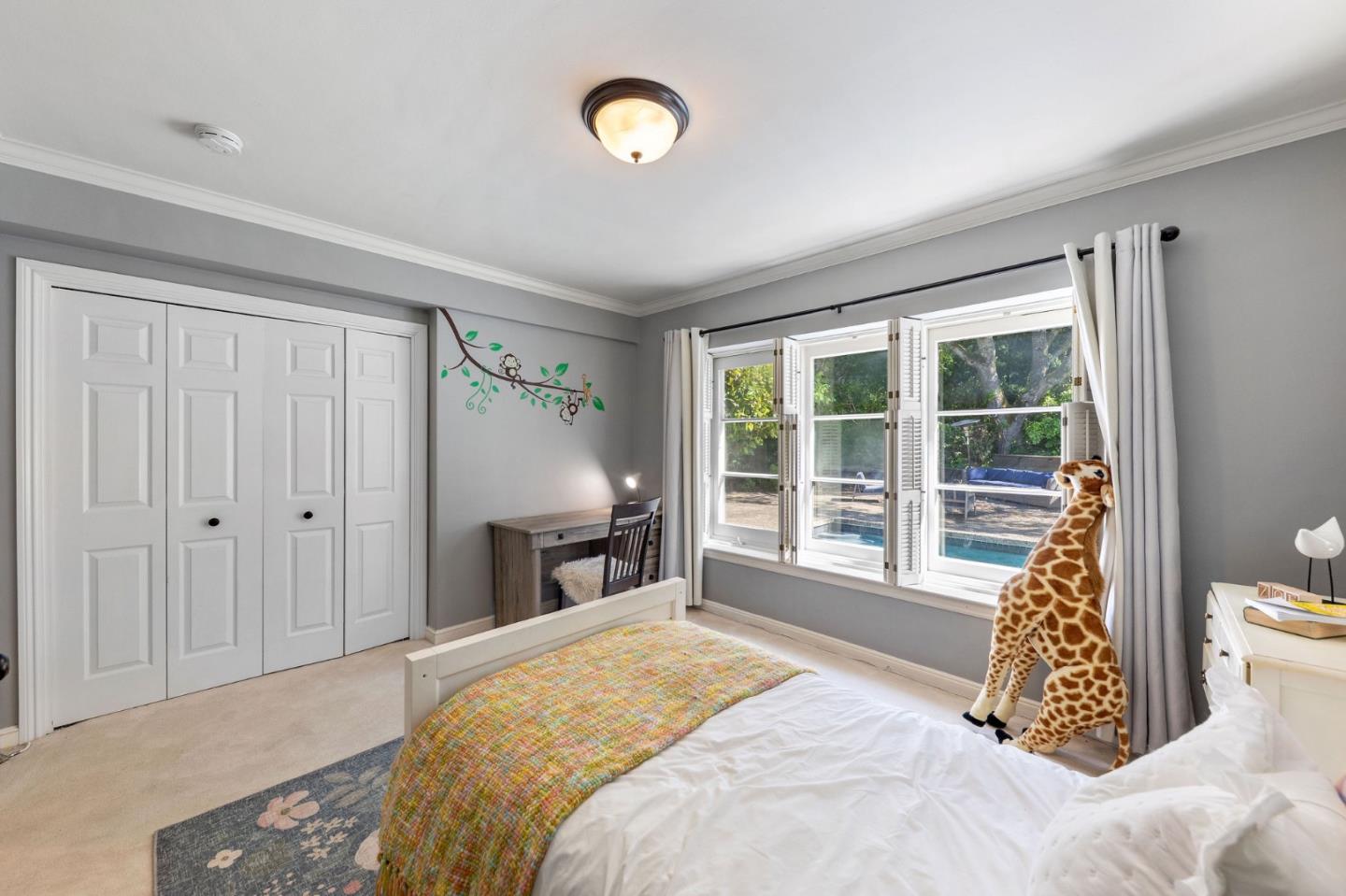 Detail Gallery Image 47 of 102 For 401 Hillsborough Blvd, Hillsborough,  CA 94010 - 4 Beds | 3 Baths