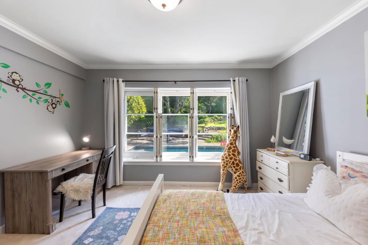 Detail Gallery Image 48 of 102 For 401 Hillsborough Blvd, Hillsborough,  CA 94010 - 4 Beds | 3 Baths