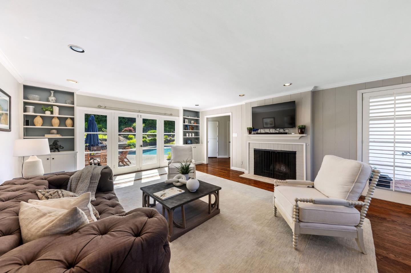 Detail Gallery Image 5 of 102 For 401 Hillsborough Blvd, Hillsborough,  CA 94010 - 4 Beds | 3 Baths
