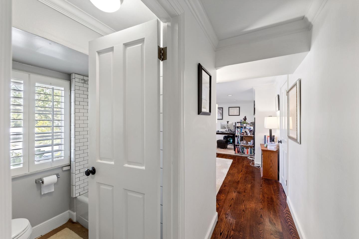 Detail Gallery Image 58 of 102 For 401 Hillsborough Blvd, Hillsborough,  CA 94010 - 4 Beds | 3 Baths