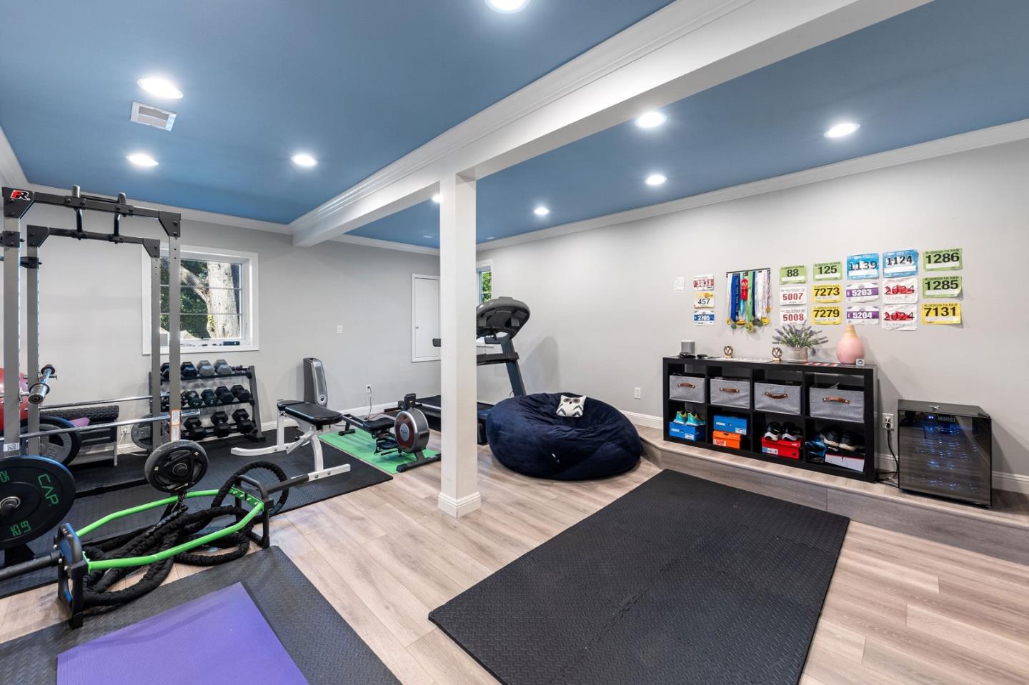 Detail Gallery Image 72 of 102 For 401 Hillsborough Blvd, Hillsborough,  CA 94010 - 4 Beds | 3 Baths