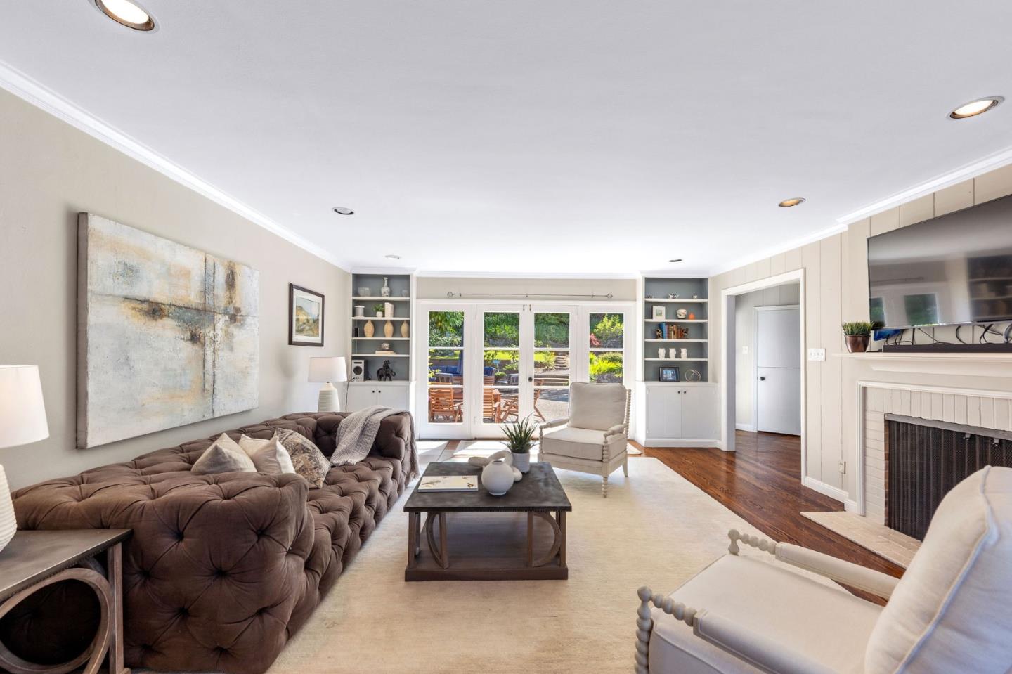 Detail Gallery Image 8 of 102 For 401 Hillsborough Blvd, Hillsborough,  CA 94010 - 4 Beds | 3 Baths