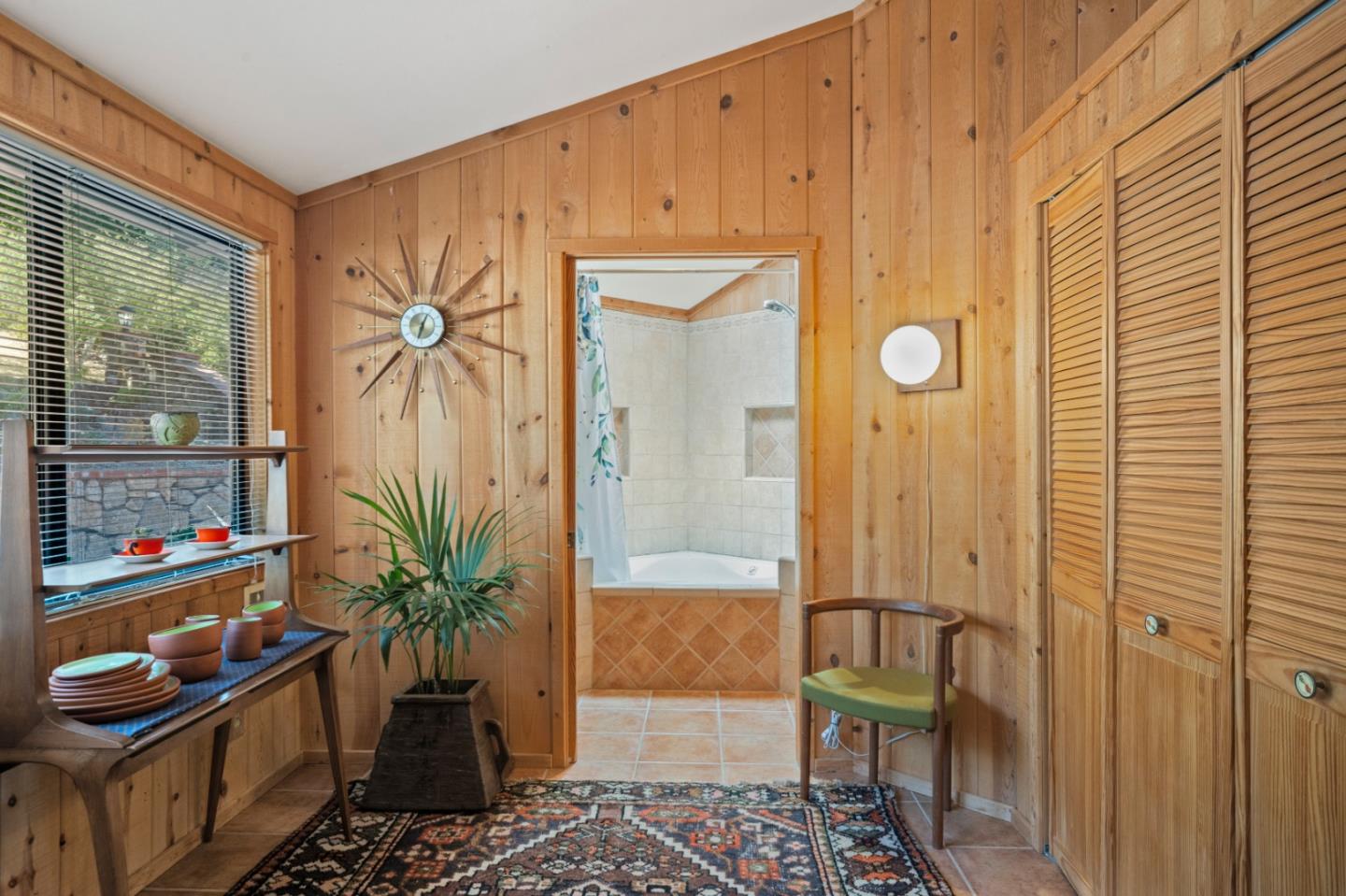 Detail Gallery Image 14 of 44 For 31420 via La Naranga, Carmel Valley,  CA 93924 - 5 Beds | 4 Baths