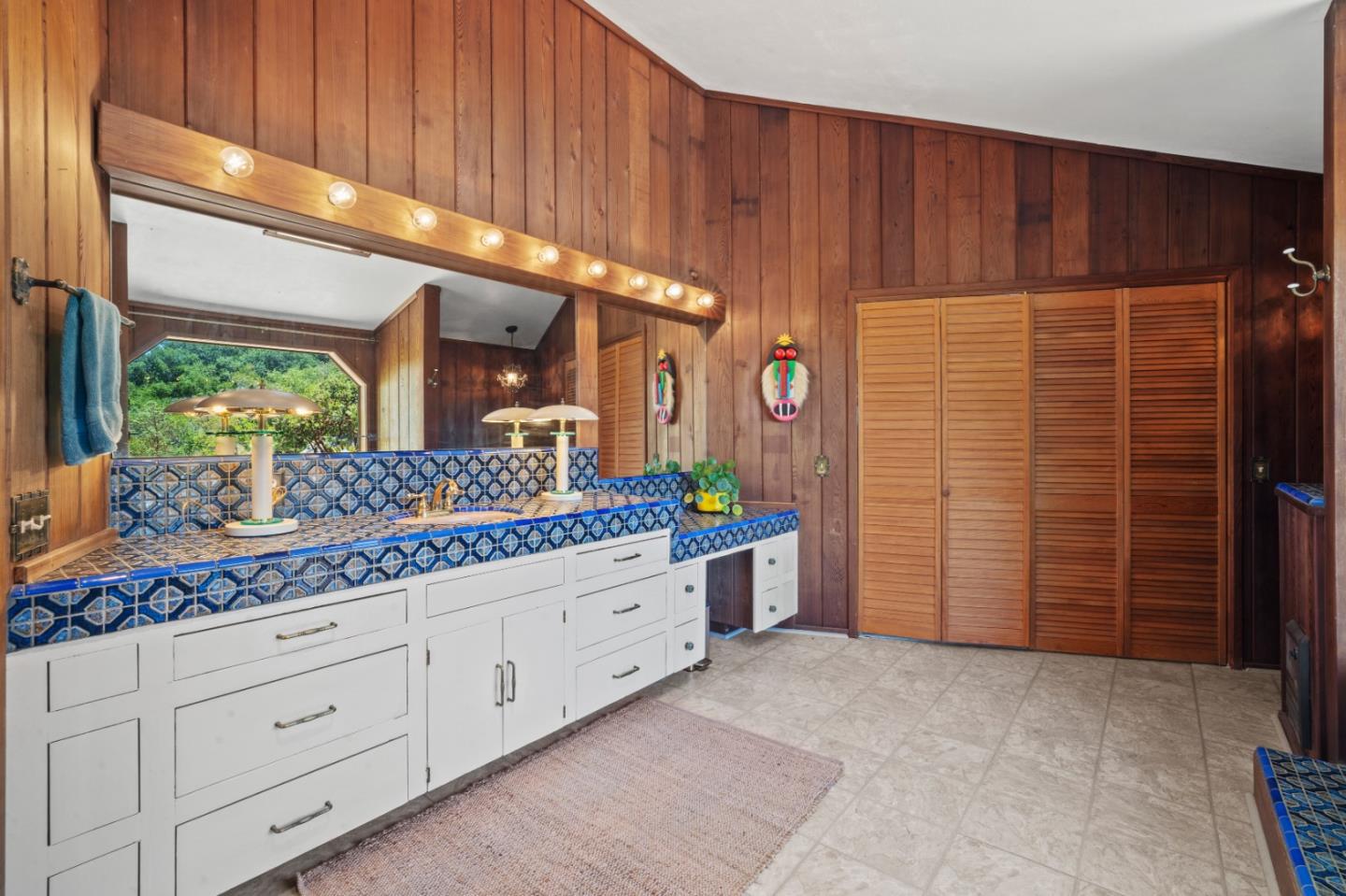 Detail Gallery Image 17 of 44 For 31420 via La Naranga, Carmel Valley,  CA 93924 - 5 Beds | 4 Baths
