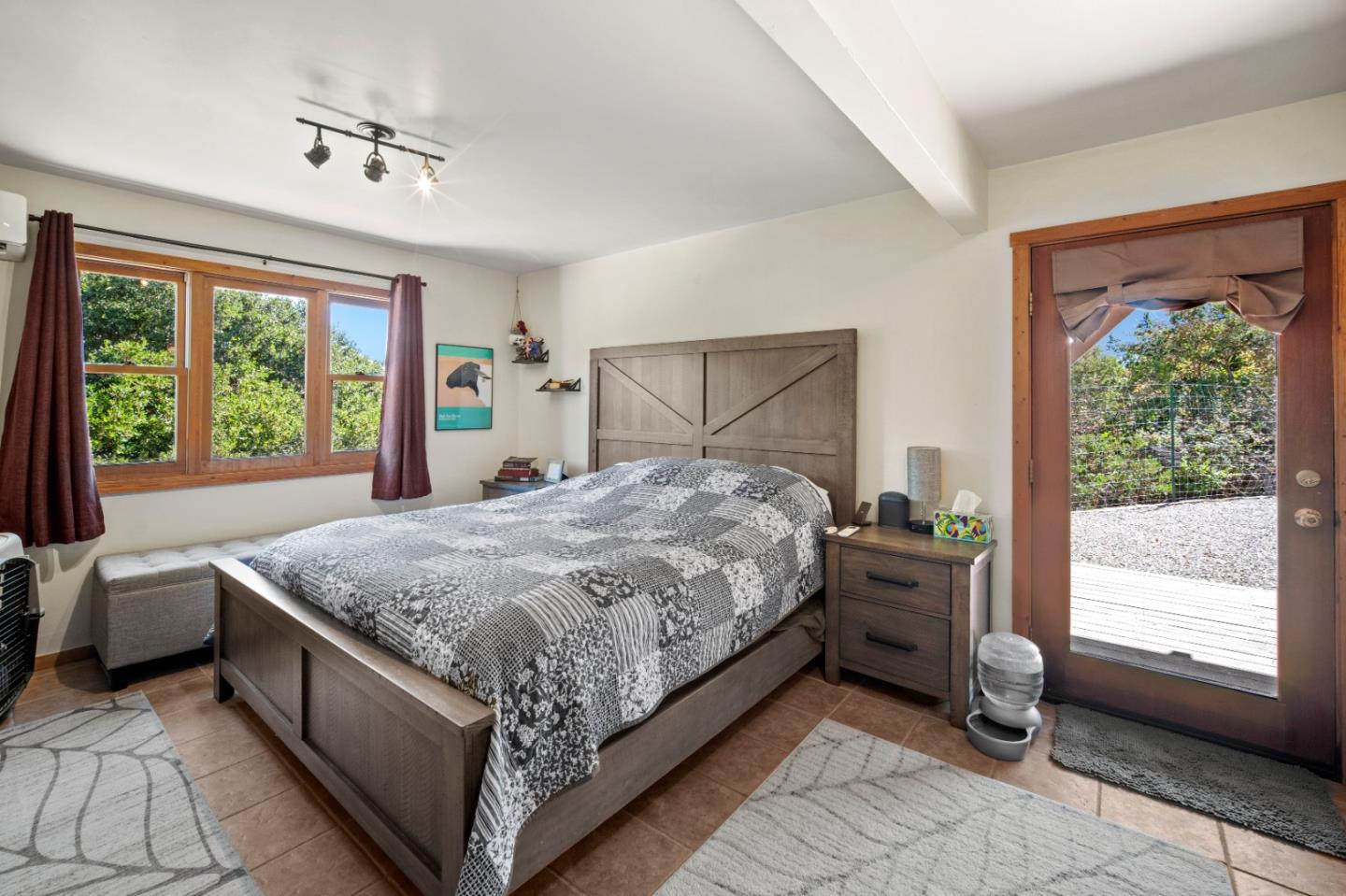 Detail Gallery Image 35 of 44 For 31420 via La Naranga, Carmel Valley,  CA 93924 - 5 Beds | 4 Baths