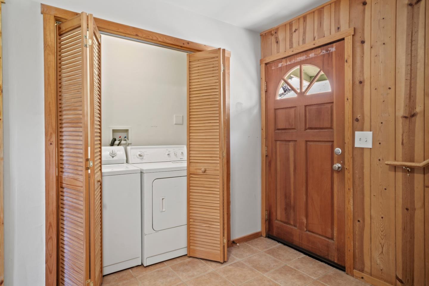Detail Gallery Image 38 of 44 For 31420 via La Naranga, Carmel Valley,  CA 93924 - 5 Beds | 4 Baths