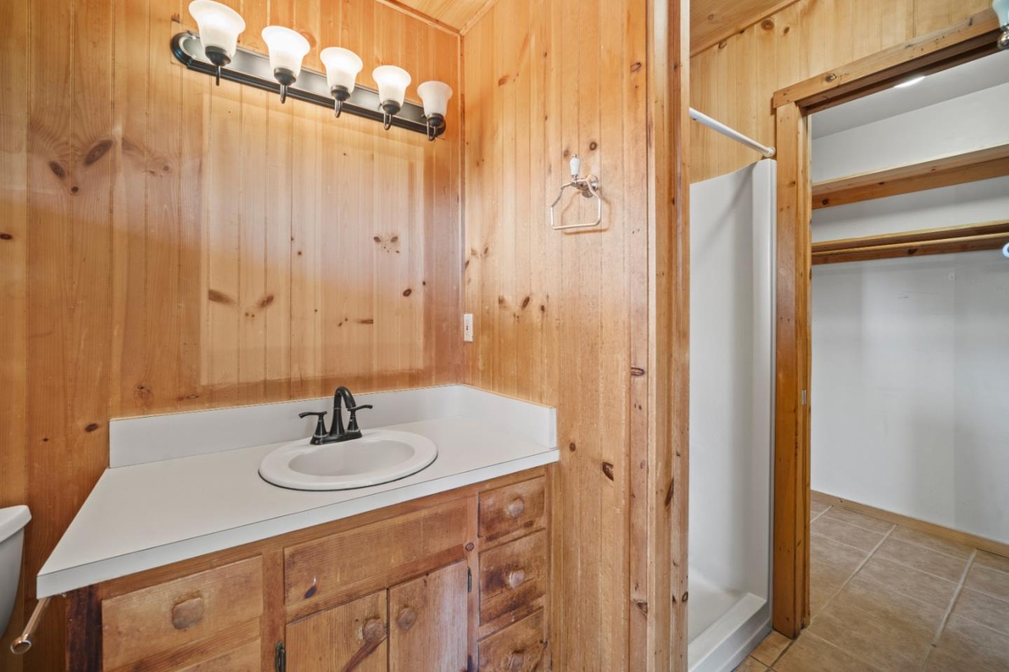 Detail Gallery Image 39 of 44 For 31420 via La Naranga, Carmel Valley,  CA 93924 - 5 Beds | 4 Baths