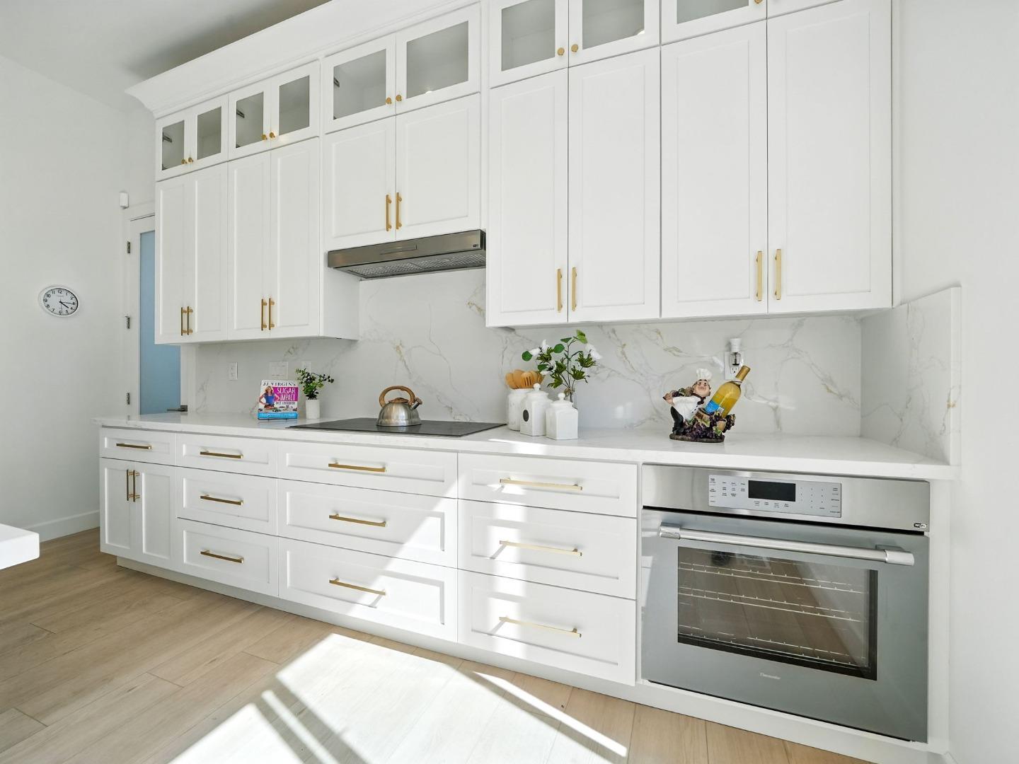 Detail Gallery Image 12 of 40 For 2004 Cherrystone Dr, San Jose,  CA 95128 - 4 Beds | 4/1 Baths