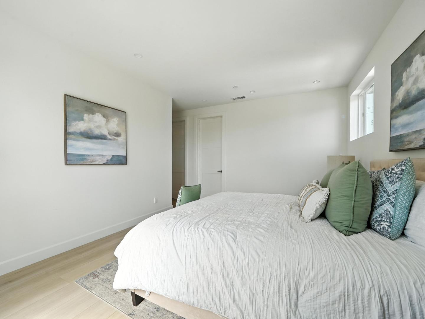 Detail Gallery Image 23 of 40 For 2004 Cherrystone Dr, San Jose,  CA 95128 - 4 Beds | 4/1 Baths