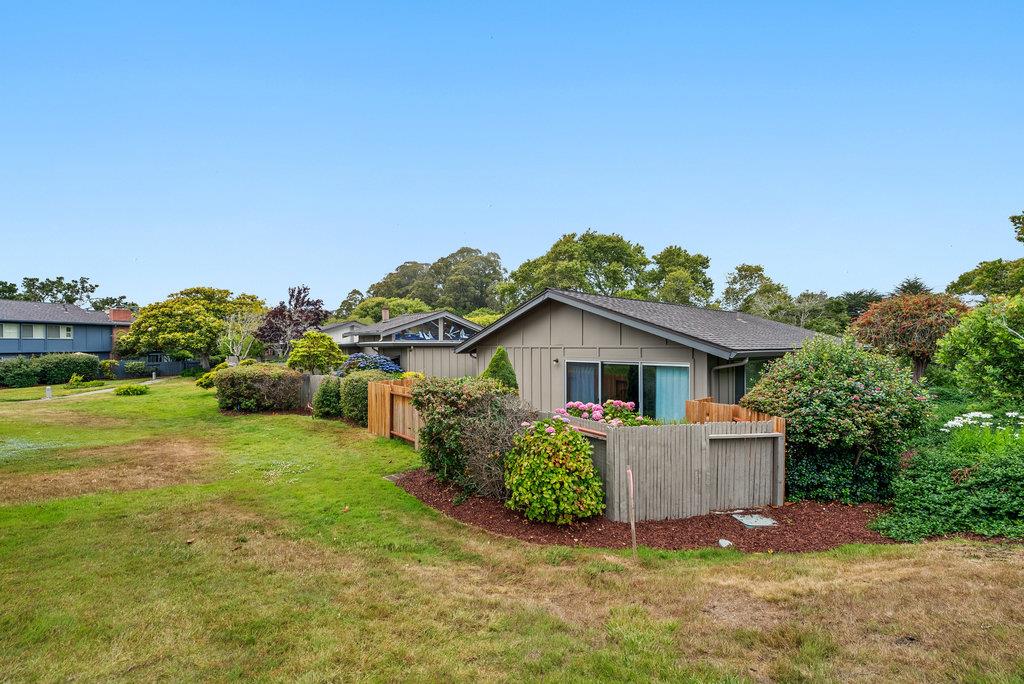 Detail Gallery Image 2 of 31 For 816 via Tornasol, Aptos,  CA 95003 - 2 Beds | 2 Baths