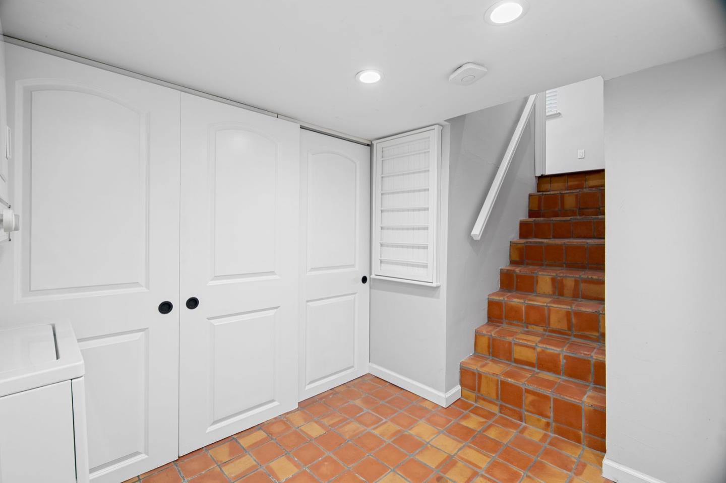 Detail Gallery Image 27 of 31 For 920 W Julian St, San Jose,  CA 95126 - 2 Beds | 1 Baths