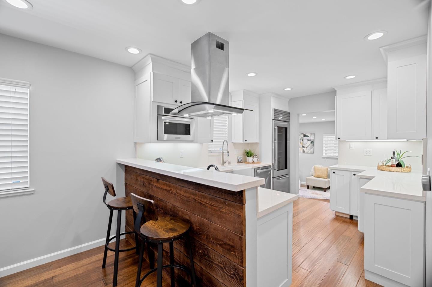 Detail Gallery Image 7 of 31 For 920 W Julian St, San Jose,  CA 95126 - 2 Beds | 1 Baths