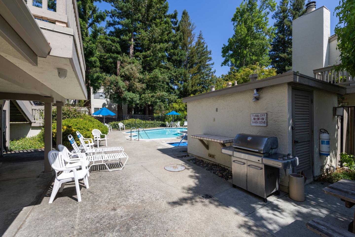 Detail Gallery Image 24 of 29 For 19113 Vineyard Ln, Saratoga,  CA 95070 - 1 Beds | 1 Baths