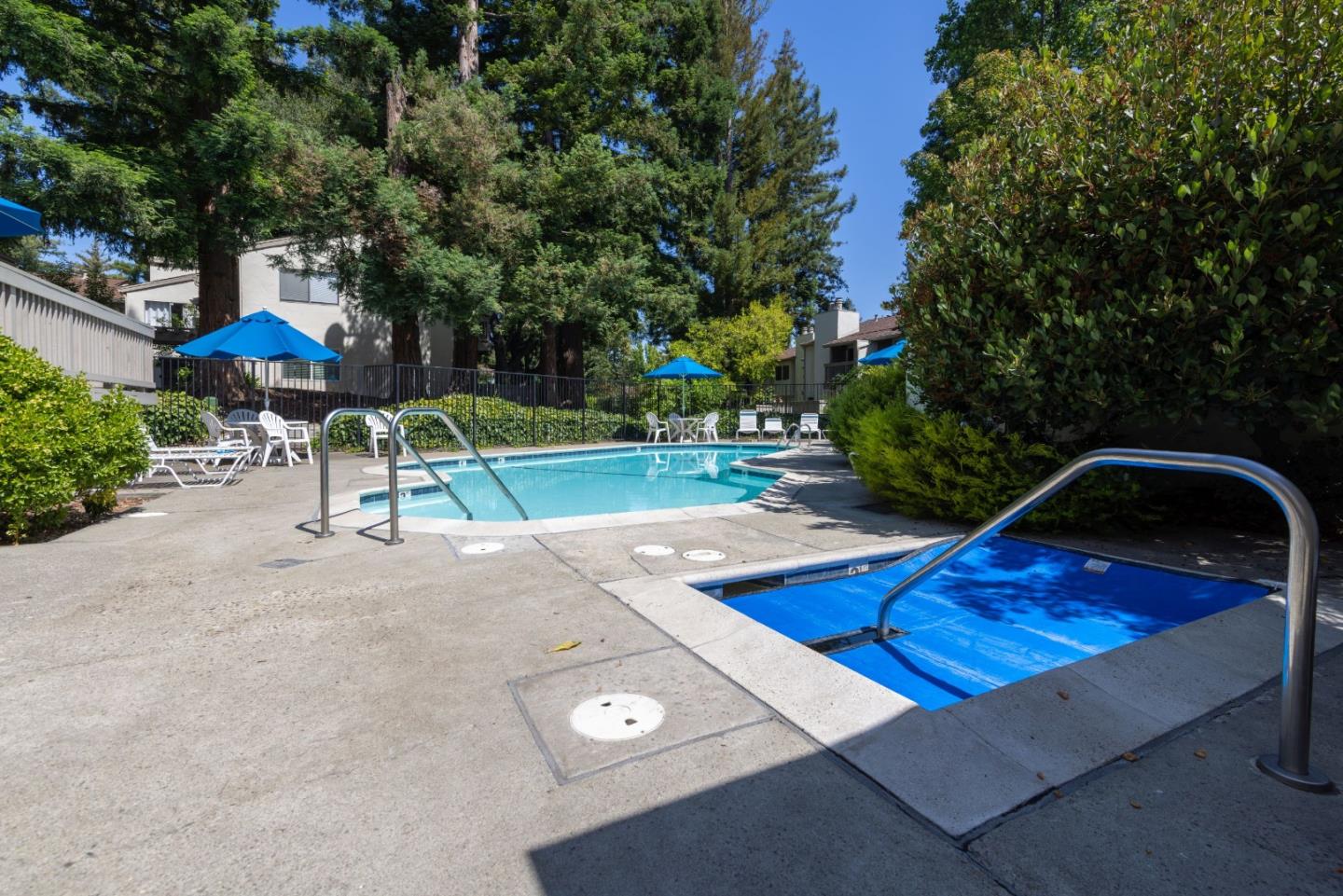 Detail Gallery Image 25 of 29 For 19113 Vineyard Ln, Saratoga,  CA 95070 - 1 Beds | 1 Baths