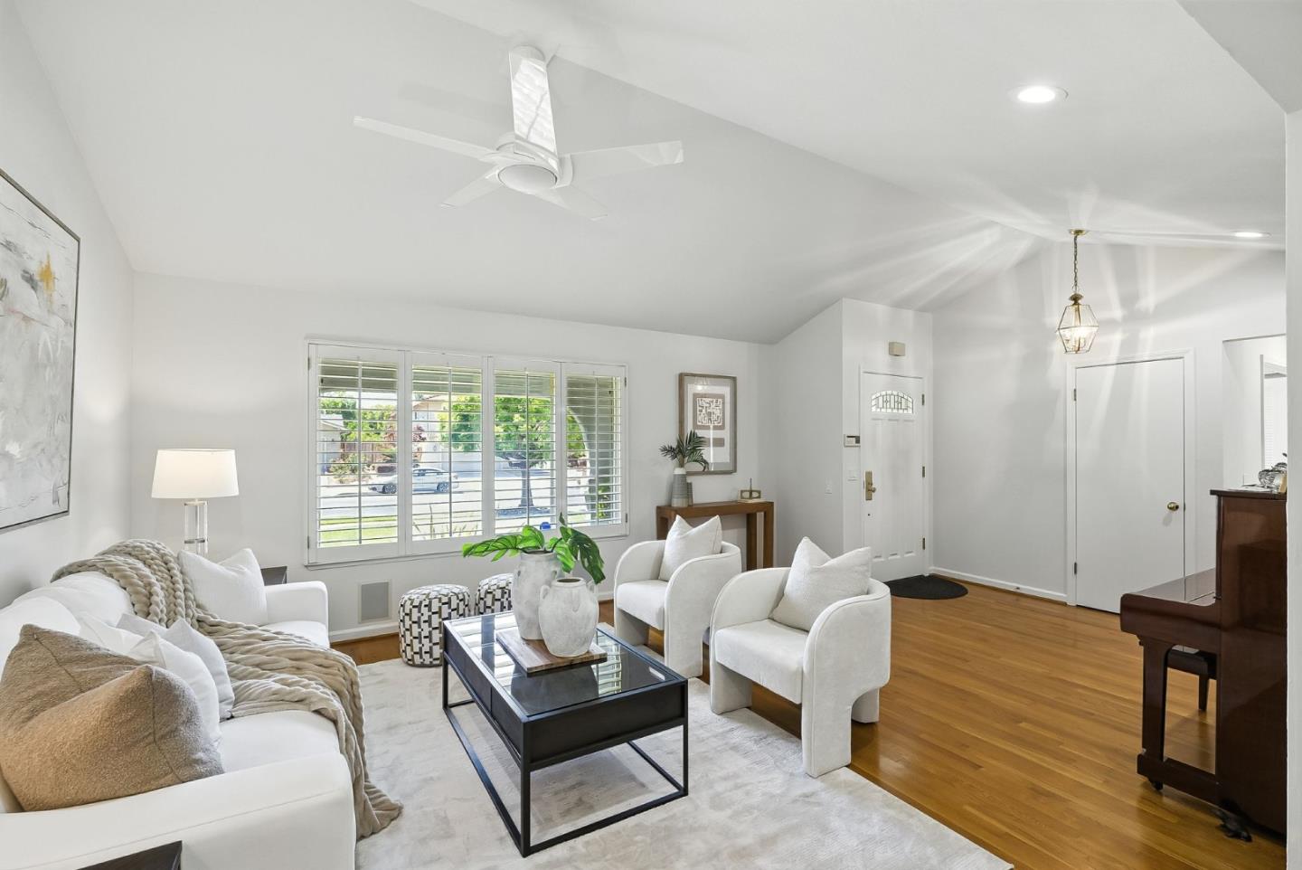 Detail Gallery Image 8 of 38 For 6182 Calle Del Conejo, San Jose,  CA 95120 - 3 Beds | 2 Baths