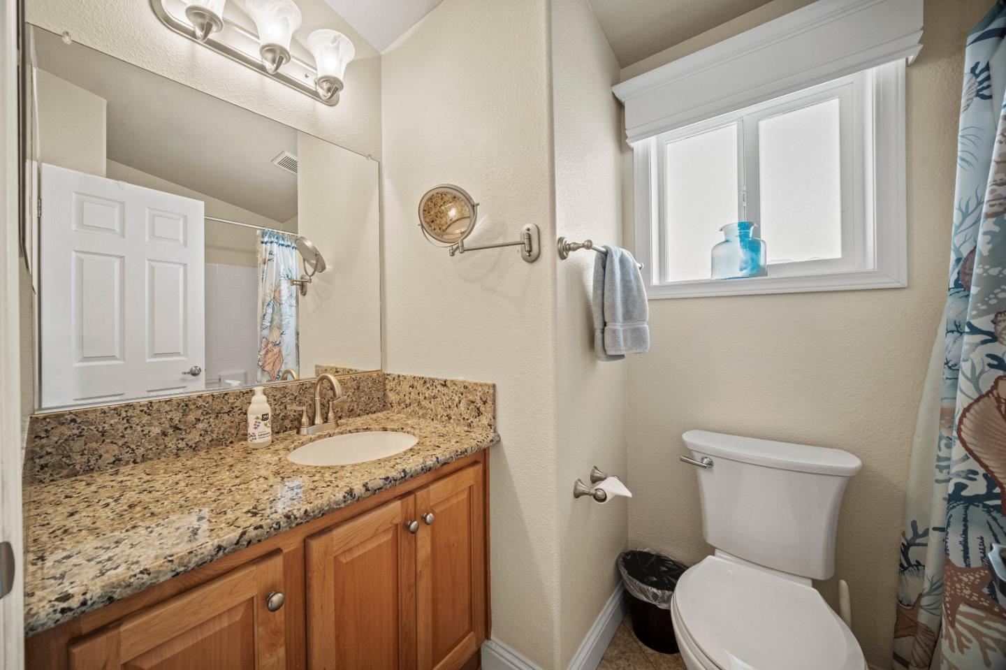 Detail Gallery Image 17 of 25 For 1146 Birch #50,  Seaside,  CA 93955 - 2 Beds | 2 Baths