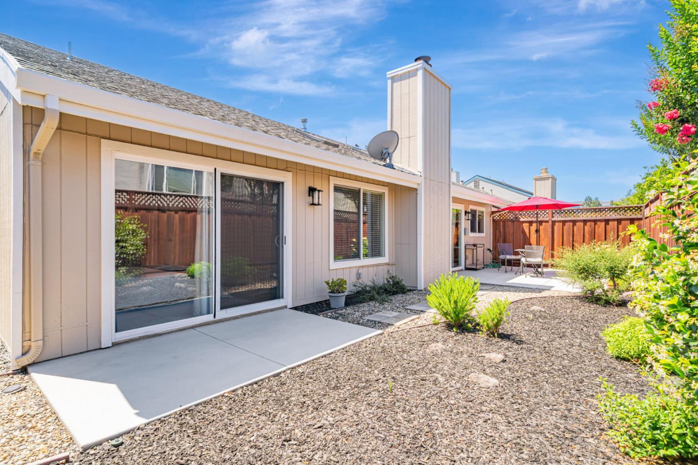 Detail Gallery Image 23 of 26 For 353 Meadowood Cir, San Ramon,  CA 94583 - 3 Beds | 2 Baths