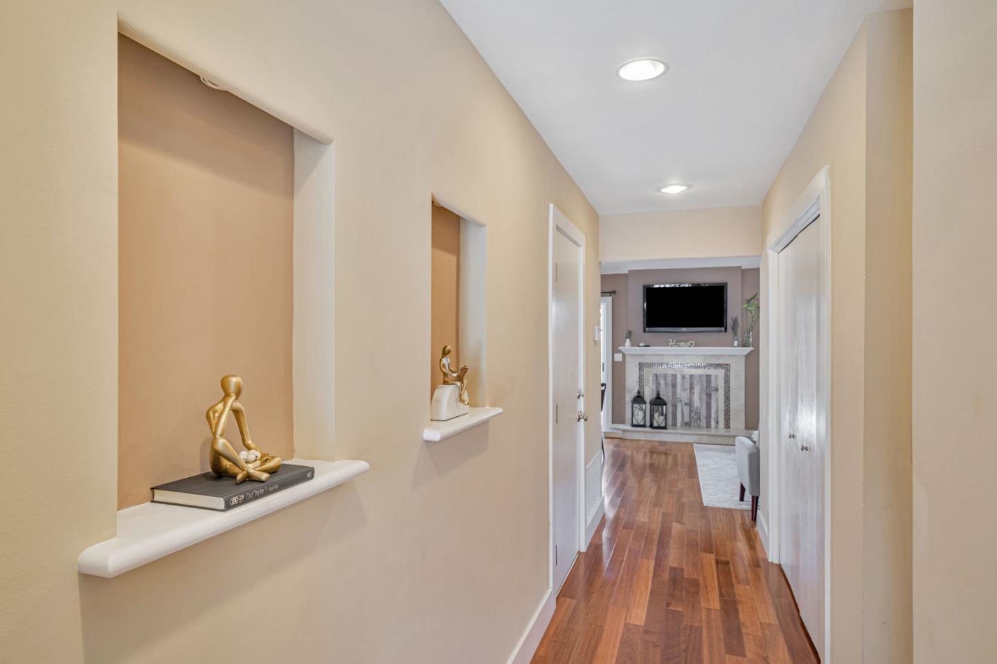 Detail Gallery Image 5 of 26 For 353 Meadowood Cir, San Ramon,  CA 94583 - 3 Beds | 2 Baths