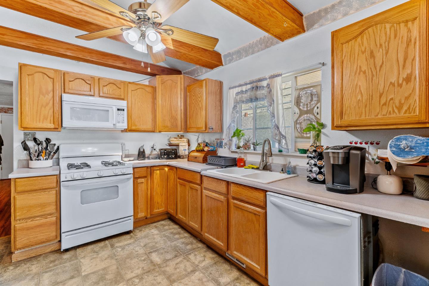Detail Gallery Image 13 of 35 For 12800 Boulder St, Boulder Creek,  CA 95006 - 3 Beds | 2 Baths