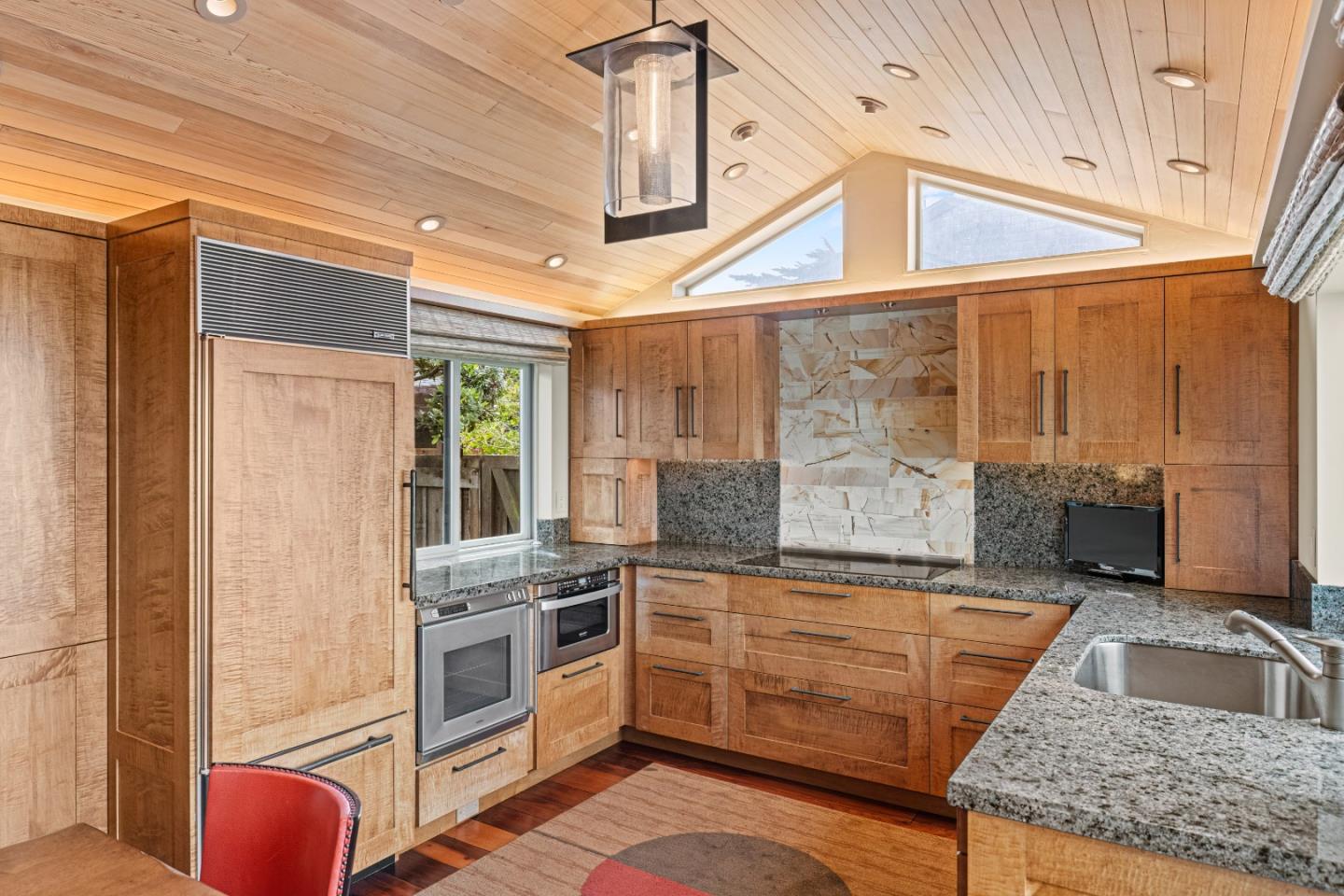 Detail Gallery Image 8 of 31 For 188 Monterey Dunes Way, Moss Landing,  CA 95039 - 2 Beds | 2 Baths