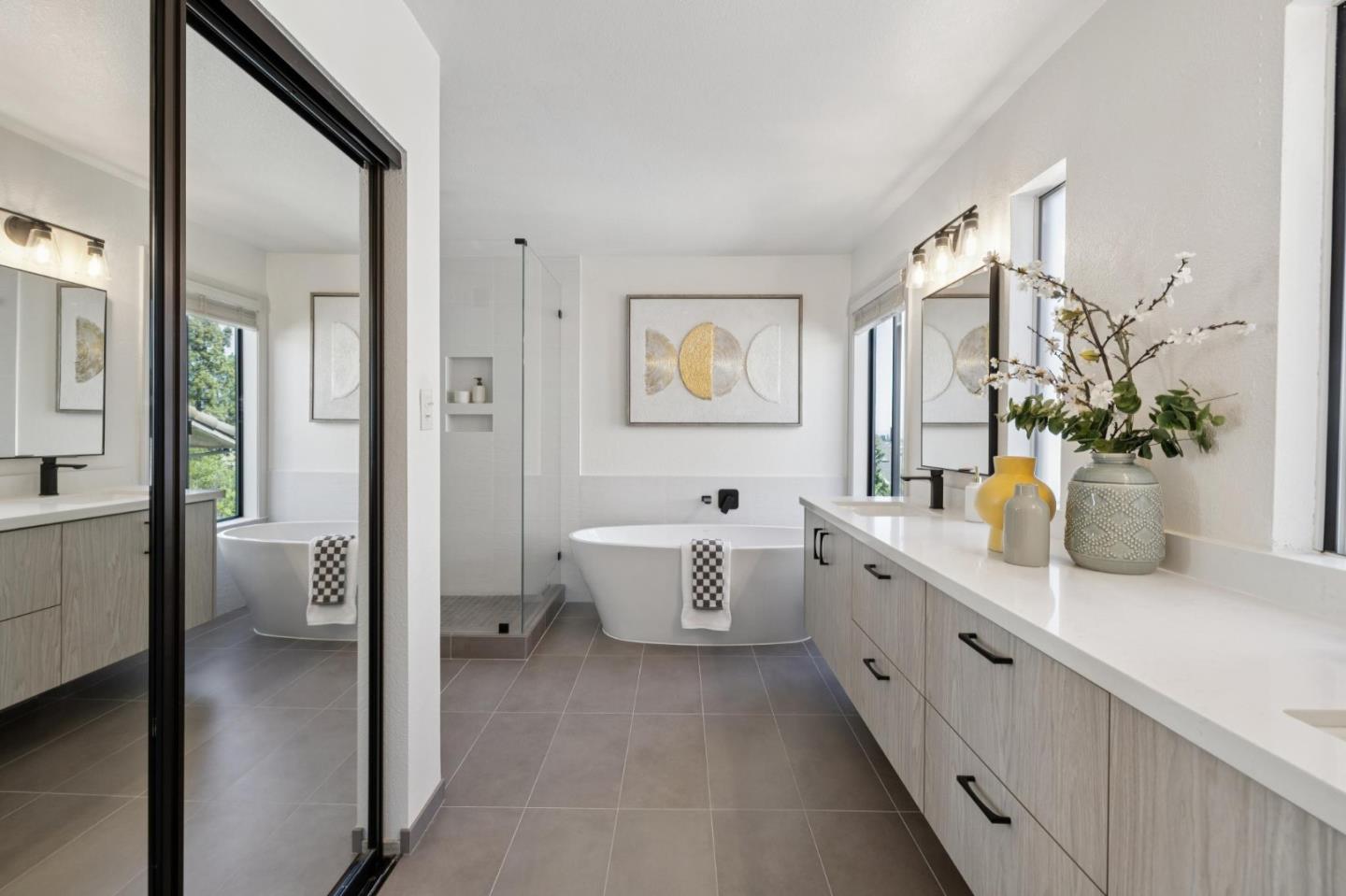 Detail Gallery Image 34 of 59 For 1669 Toyon Ct, San Mateo,  CA 94403 - 3 Beds | 2/1 Baths