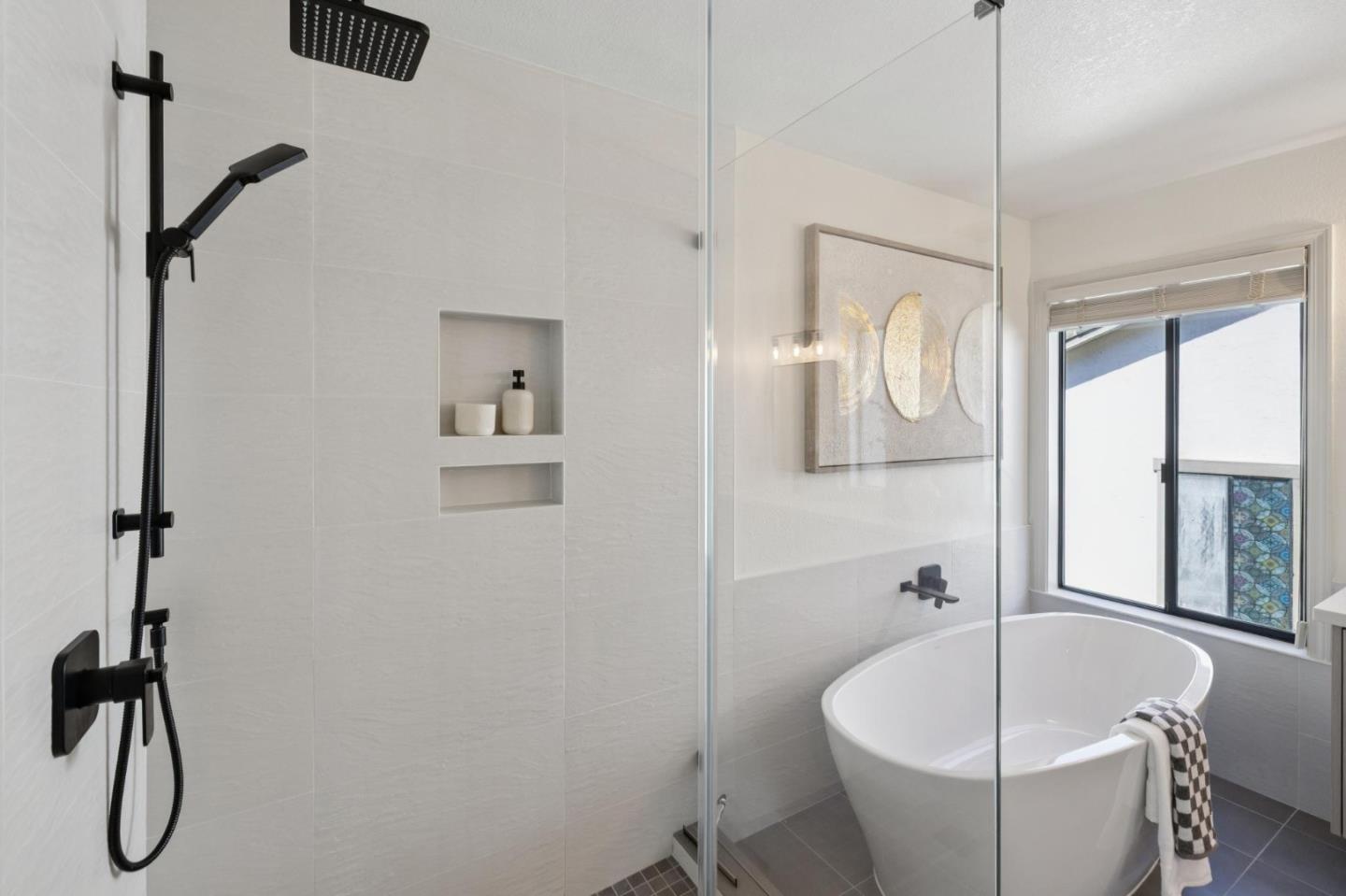 Detail Gallery Image 39 of 59 For 1669 Toyon Ct, San Mateo,  CA 94403 - 3 Beds | 2/1 Baths
