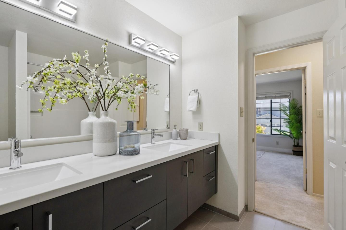 Detail Gallery Image 48 of 59 For 1669 Toyon Ct, San Mateo,  CA 94403 - 3 Beds | 2/1 Baths