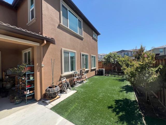 Detail Gallery Image 2 of 2 For 2253 Davie Pl, Tracy,  CA 95377 - 4 Beds | 3/1 Baths