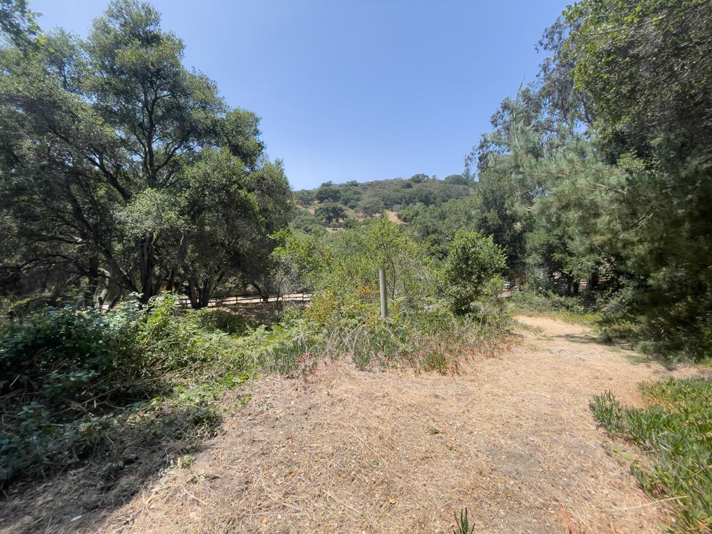 Detail Gallery Image 9 of 11 For 58 Desmond Rd, Salinas,  CA 93907 - – Beds | – Baths