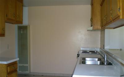 Detail Gallery Image 3 of 9 For 1930 Louisiana St, Vallejo,  CA 94590 - 2 Beds | 1 Baths