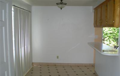 Detail Gallery Image 5 of 9 For 1930 Louisiana St, Vallejo,  CA 94590 - 2 Beds | 1 Baths