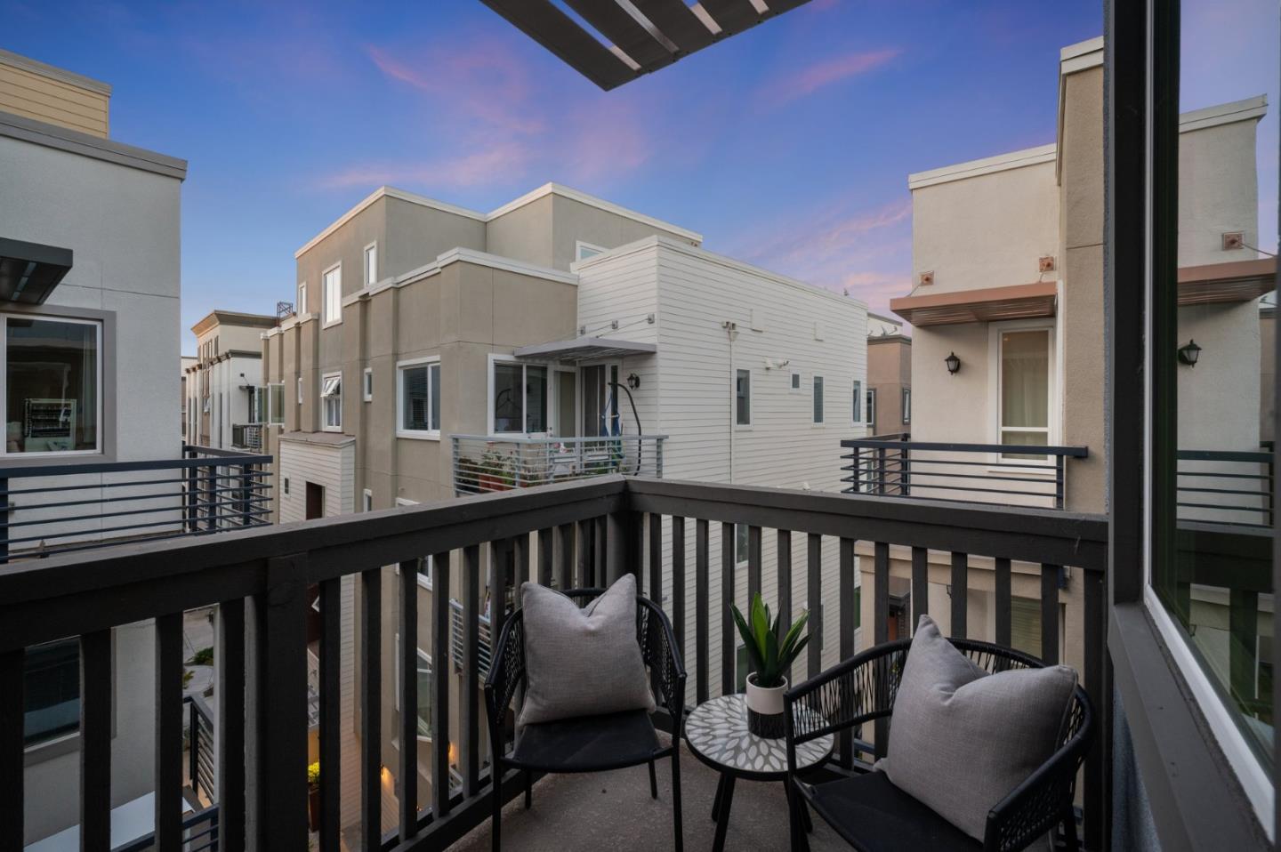 Detail Gallery Image 11 of 35 For 1452 Nightshade Rd #40,  Milpitas,  CA 95035 - 1 Beds | 2 Baths