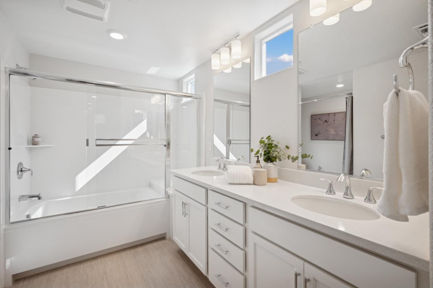 Detail Gallery Image 16 of 35 For 1452 Nightshade Rd #40,  Milpitas,  CA 95035 - 1 Beds | 2 Baths